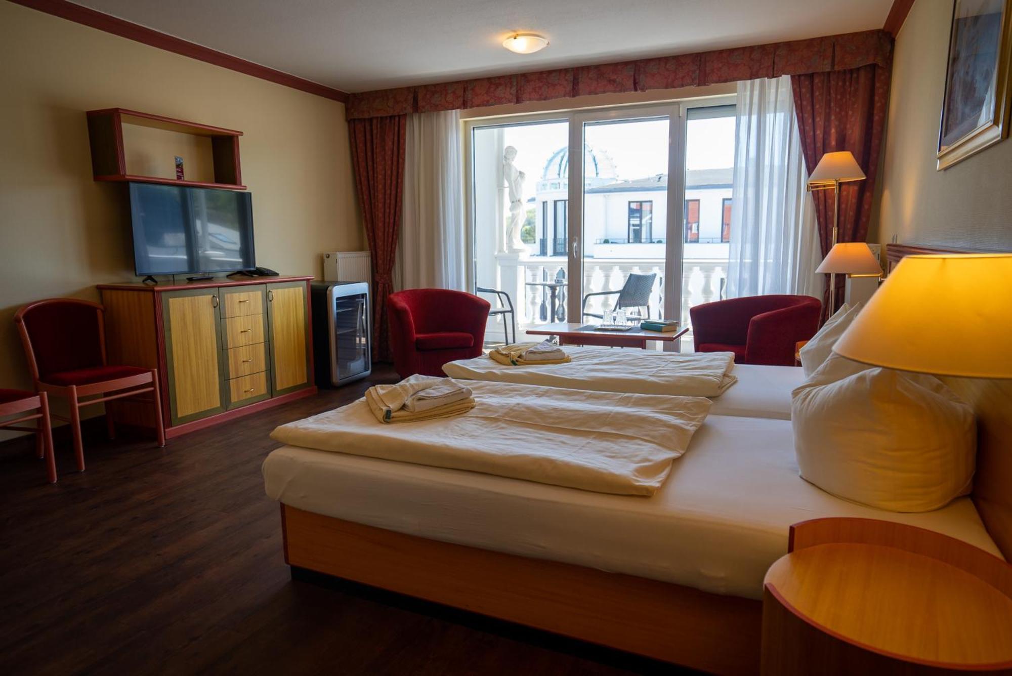 Hotel Esplanade & Aparthotel Rialto ビンツ エクステリア 写真